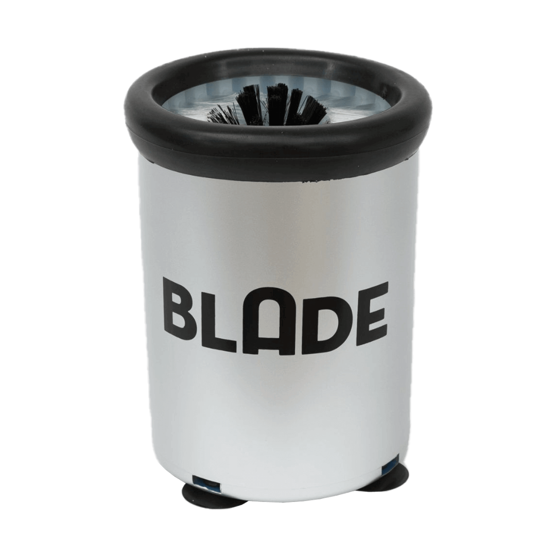 BLADE Glass Brush