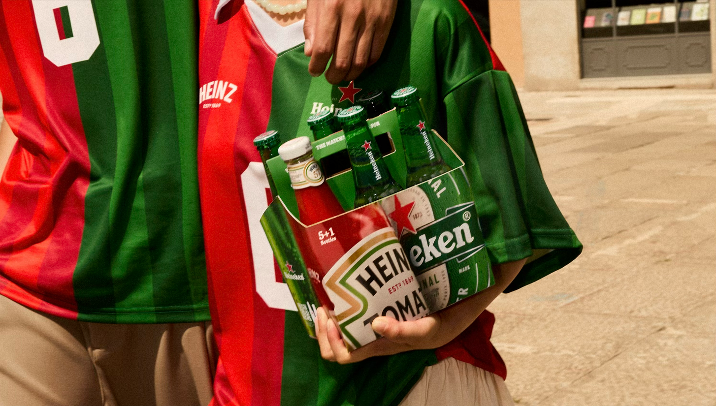 HEINZ Heineken collaboration 6 pack and jersey close up